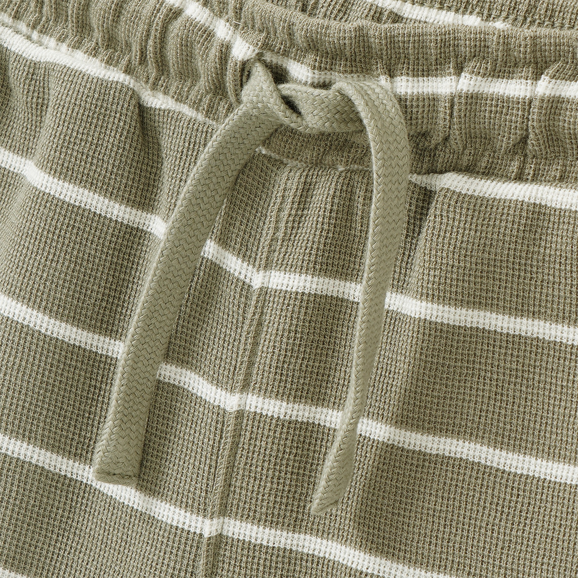 Jungen Set aus T-Shirt und Shorts