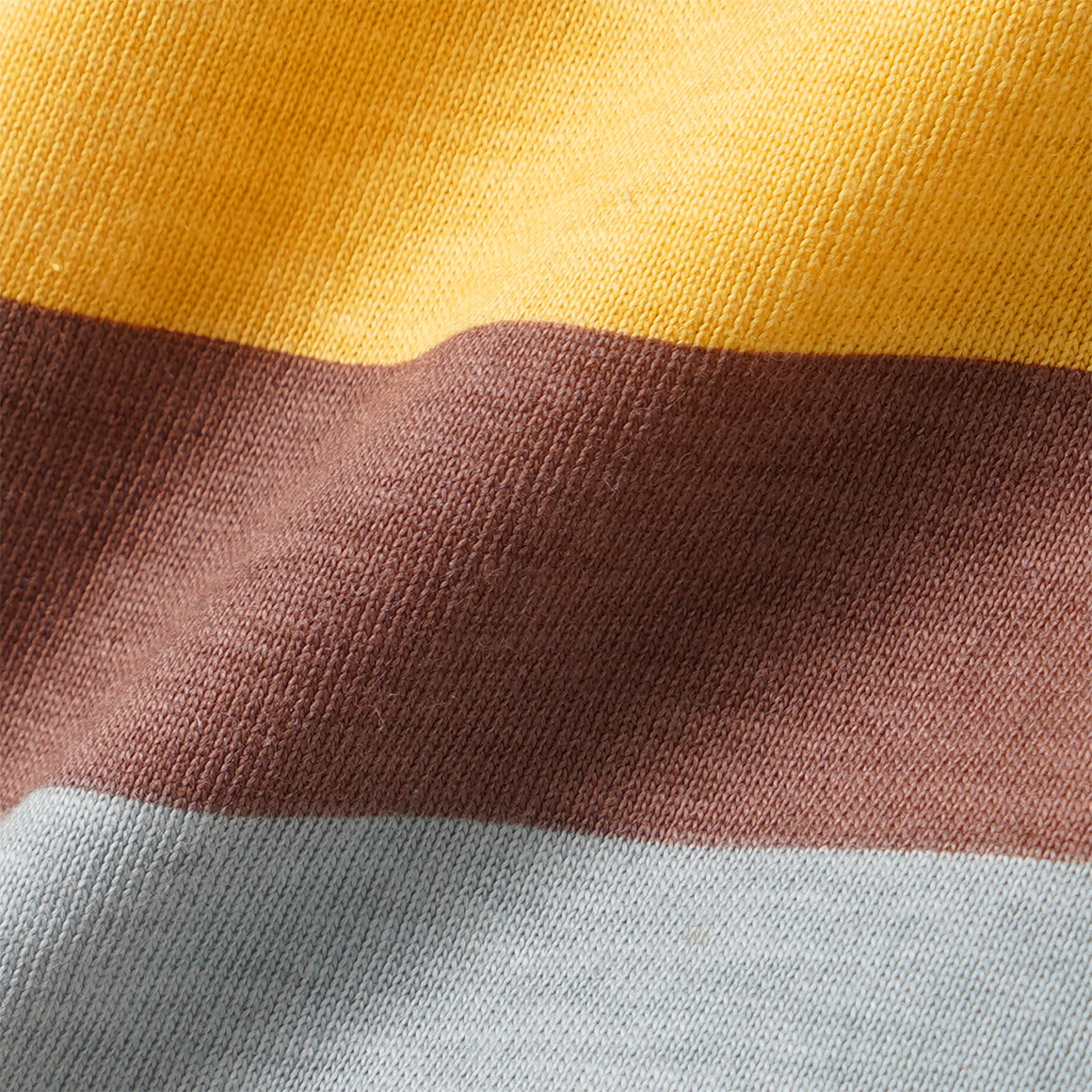 Jungen T-Shirt mit Blockstreifen