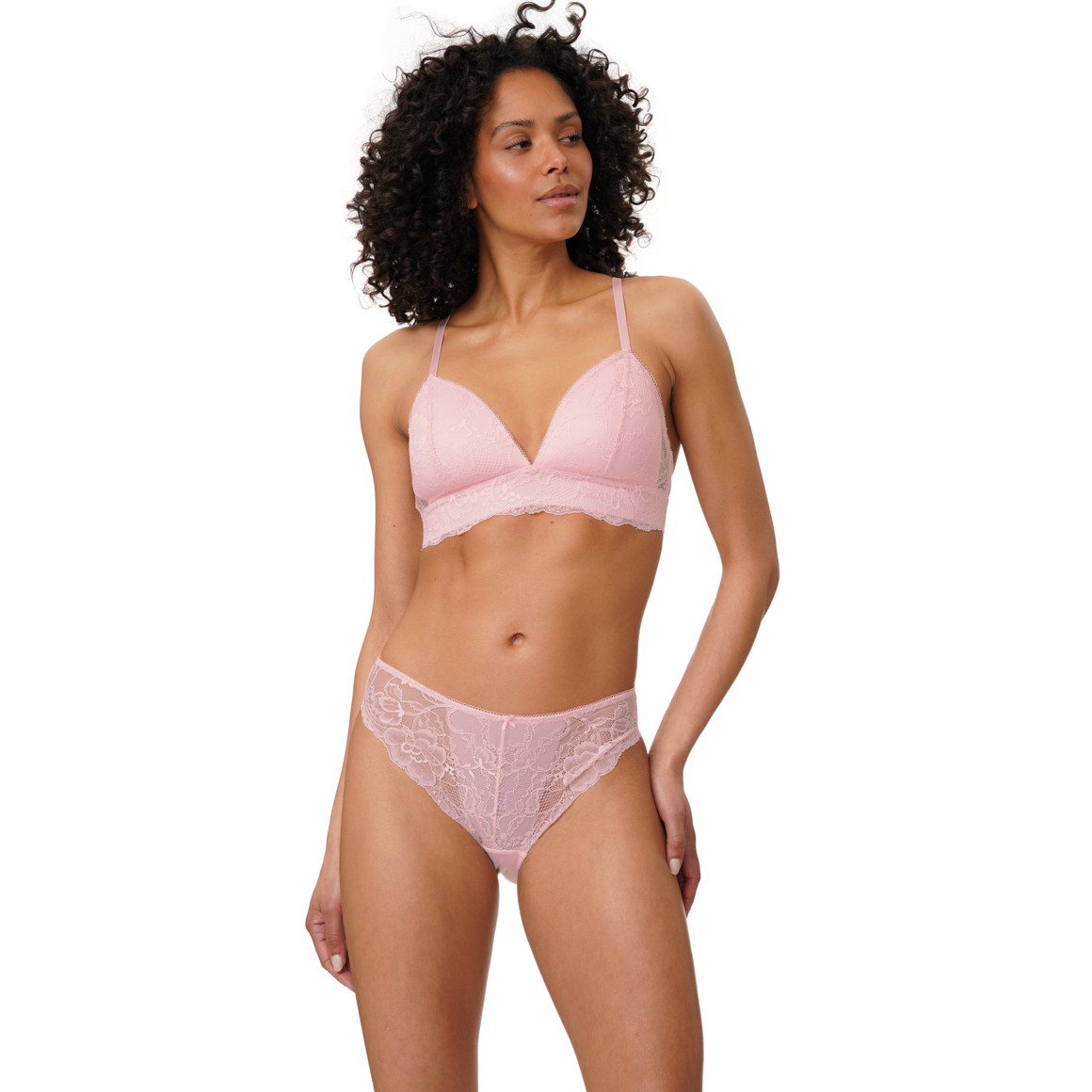 3 Damen Slips mit Spitze