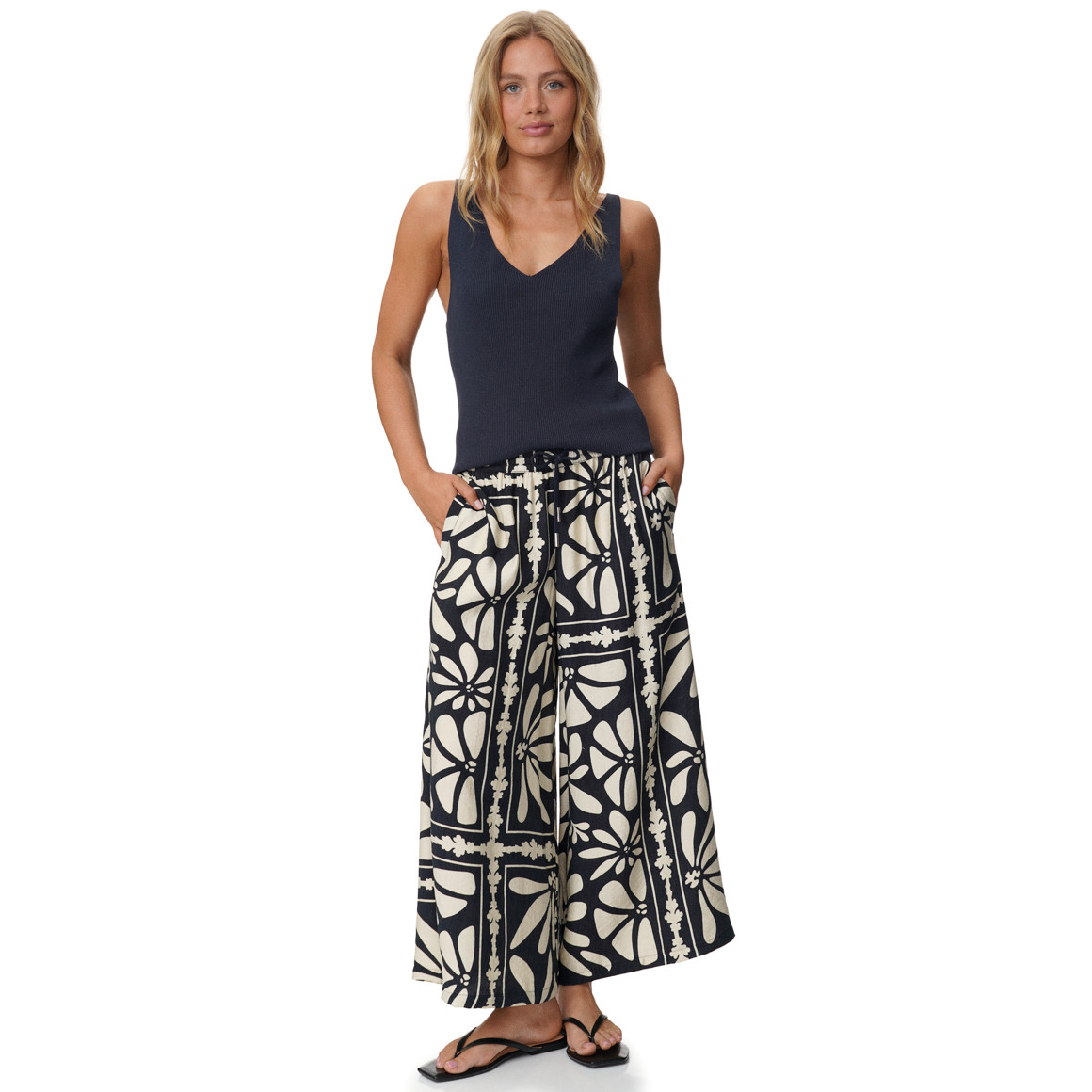 Damen Top mit Rippstruktur