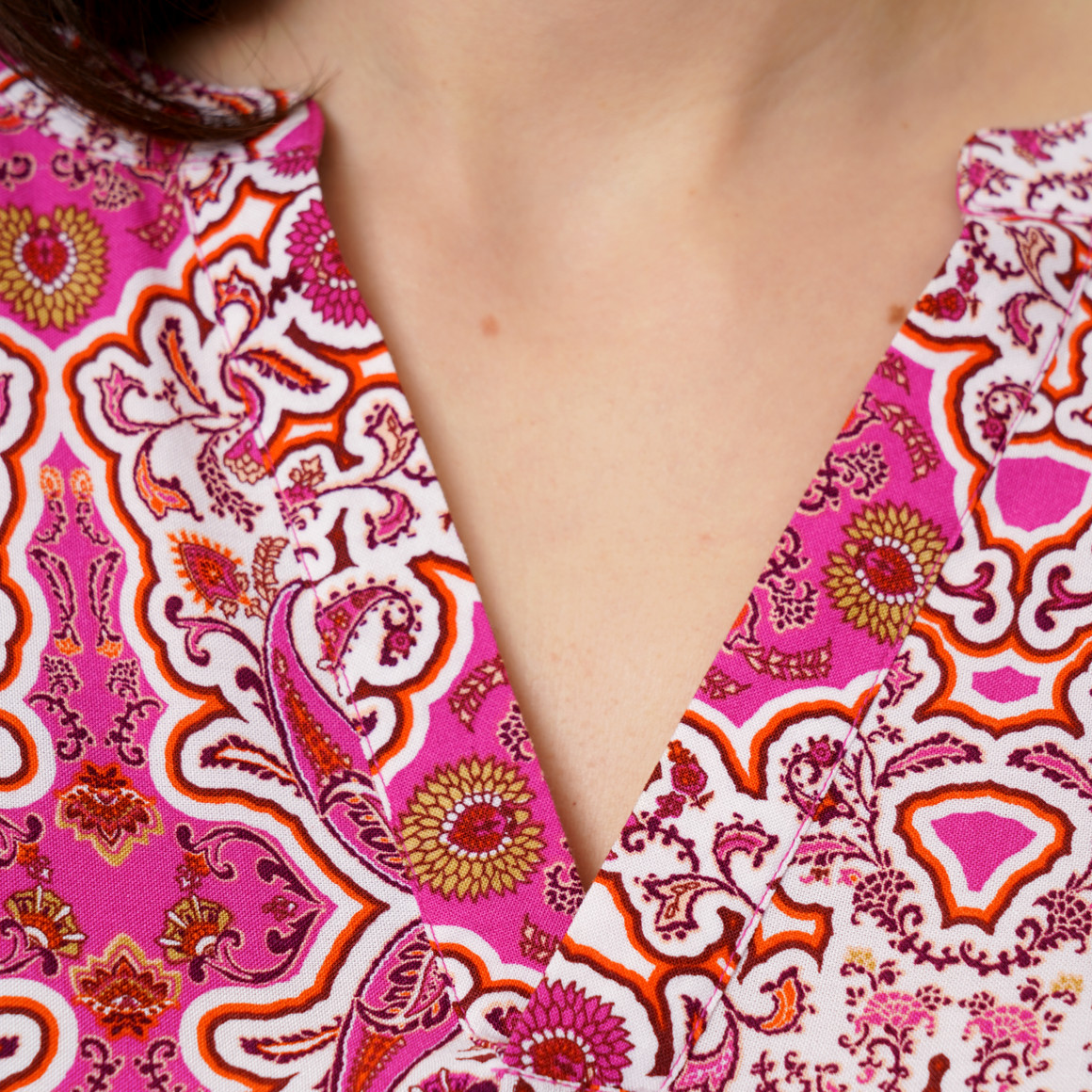 Damen Tunikakleid mit Allover-Muster