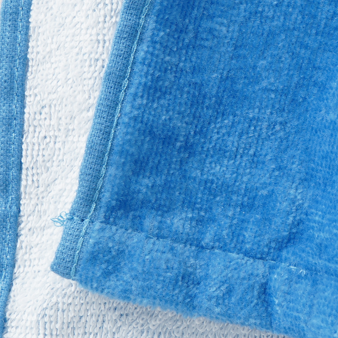 Stitch Badeponcho mit Kapuze