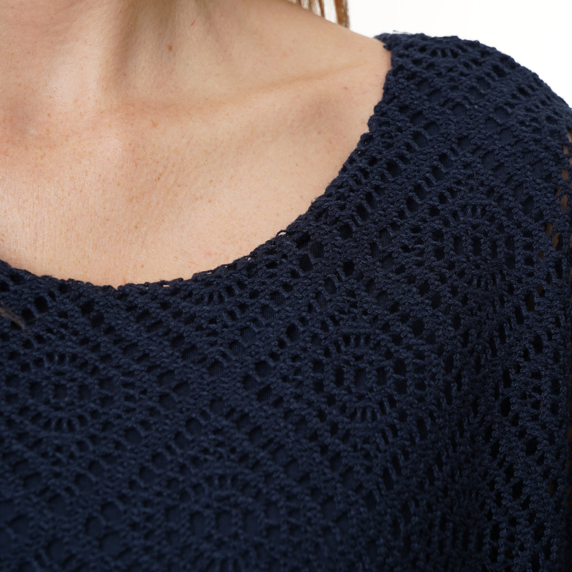 Damen Leinen-Kleid mit Häkeloberteil