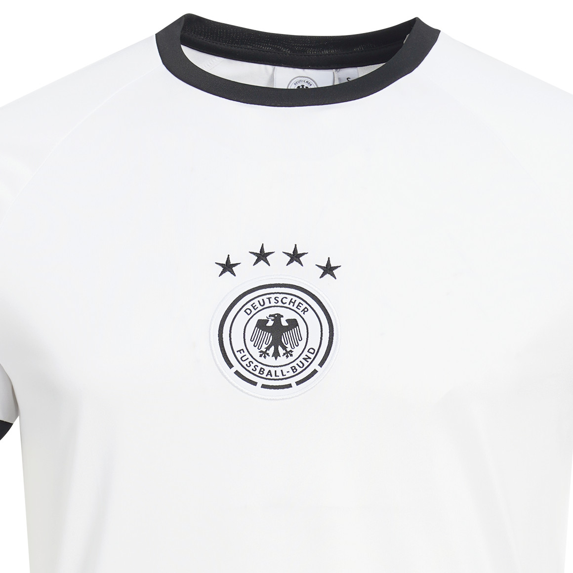Herren Sport-T-Shirt im Fußball-Design