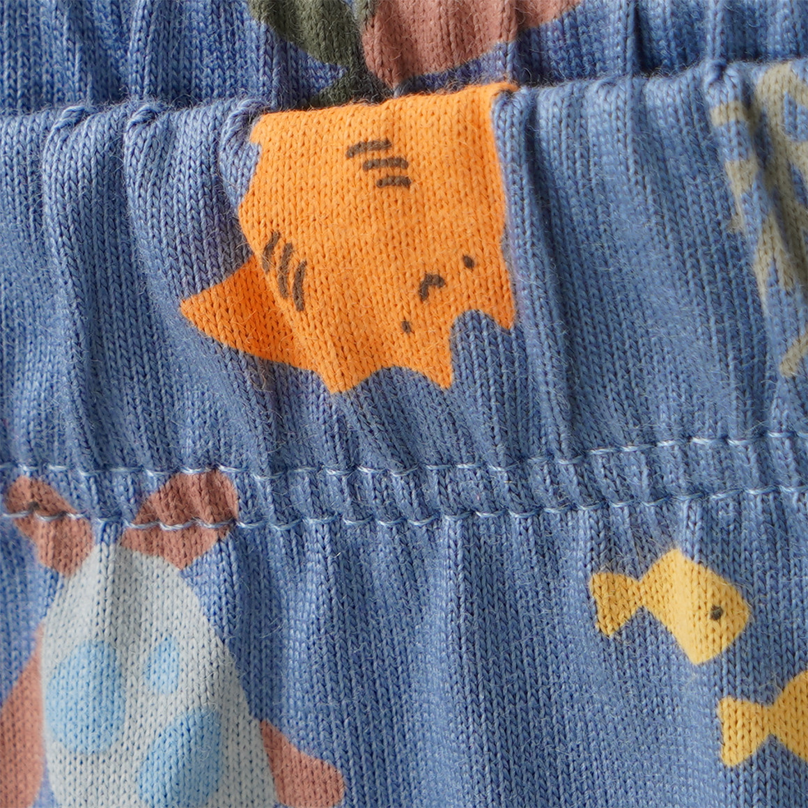 Baby-shorty met zeemotieven