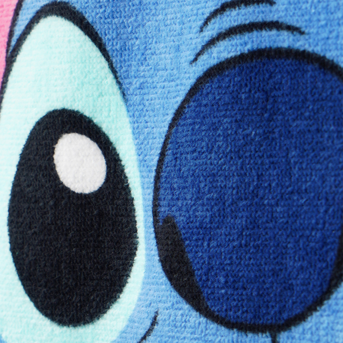 Disney Stitch Badetuch mit großem Motiv