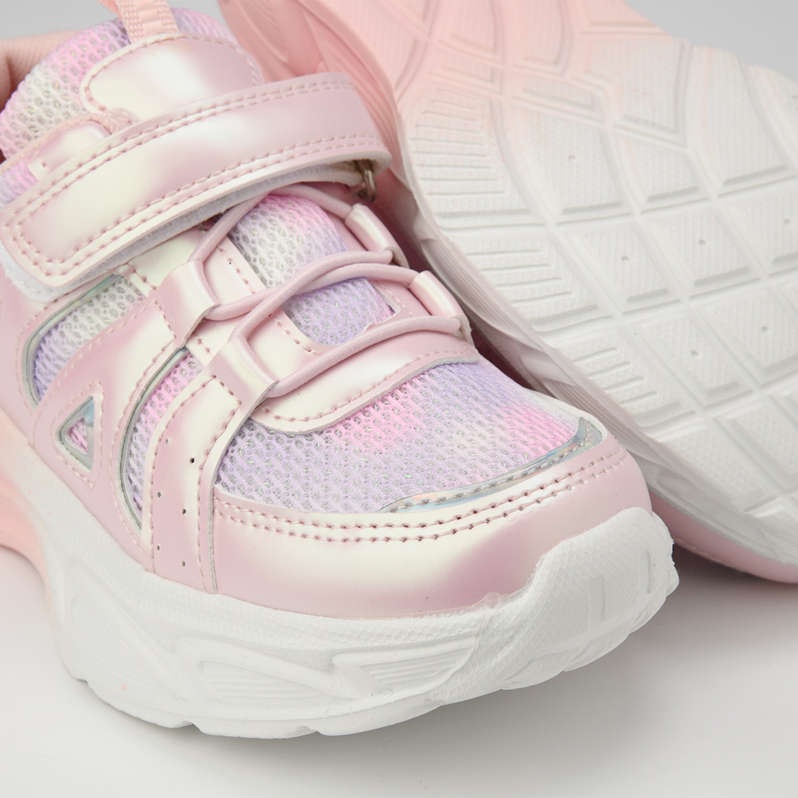 Mädchen Sneaker mit Mesh-Einsätzen
