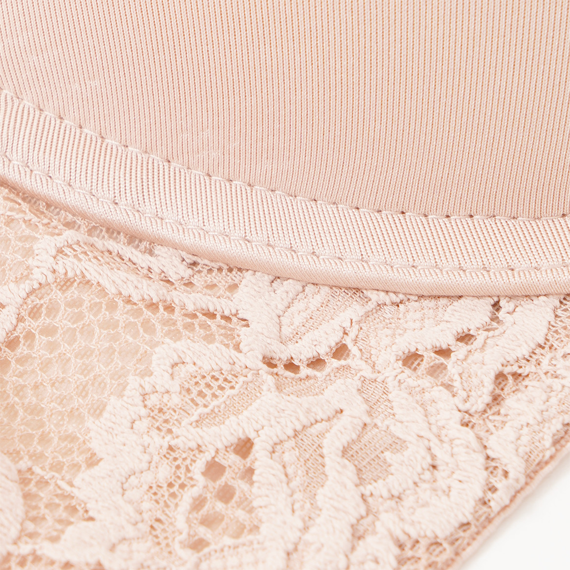 Damen Push-up-BH mit Spitze