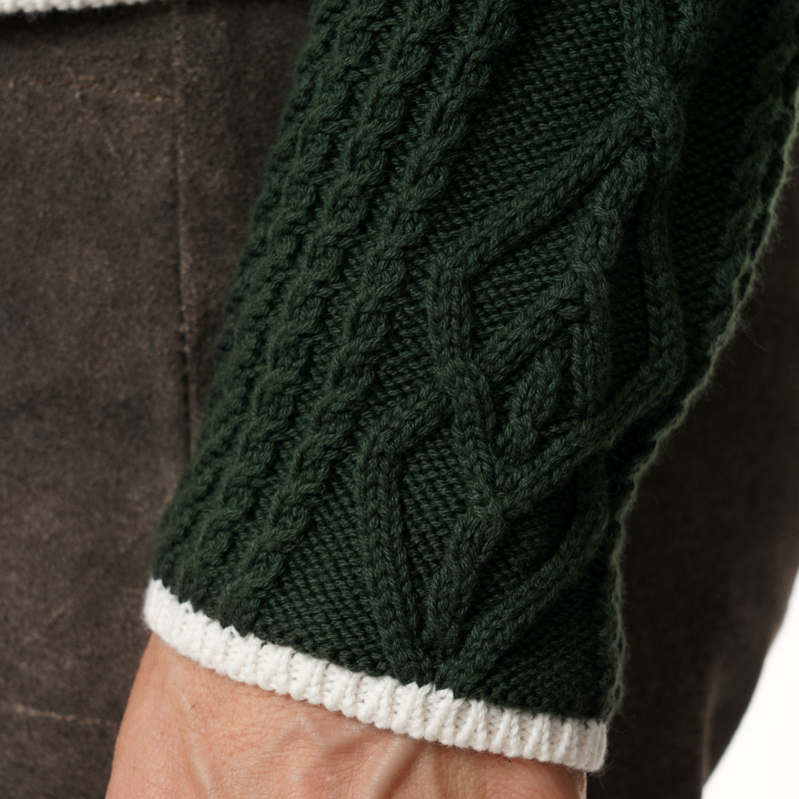 Damen Strickjacke im Oktoberfest-Design