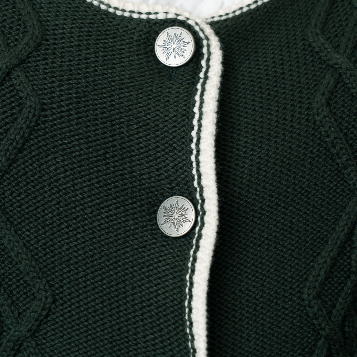 Damen Strickjacke im Oktoberfest-Design