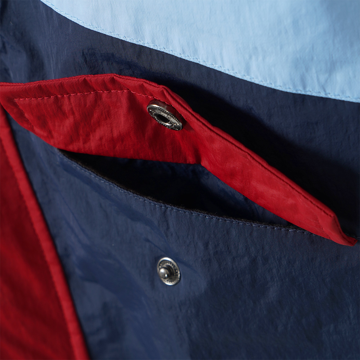 Jungen Schneejacke mit Farbteilern