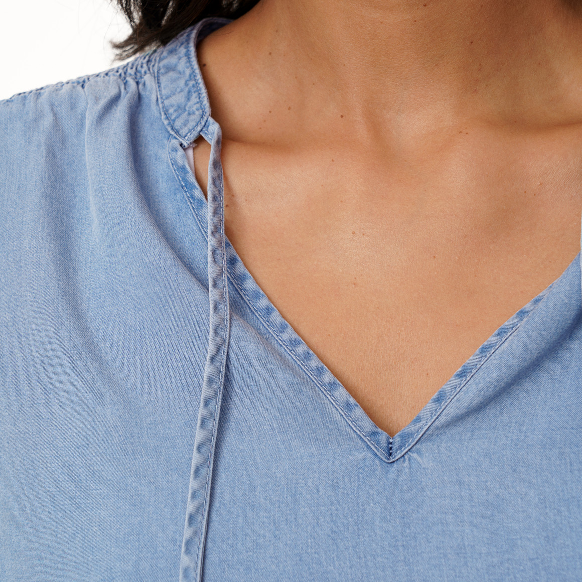 Damen Bluse in Denim-Optik