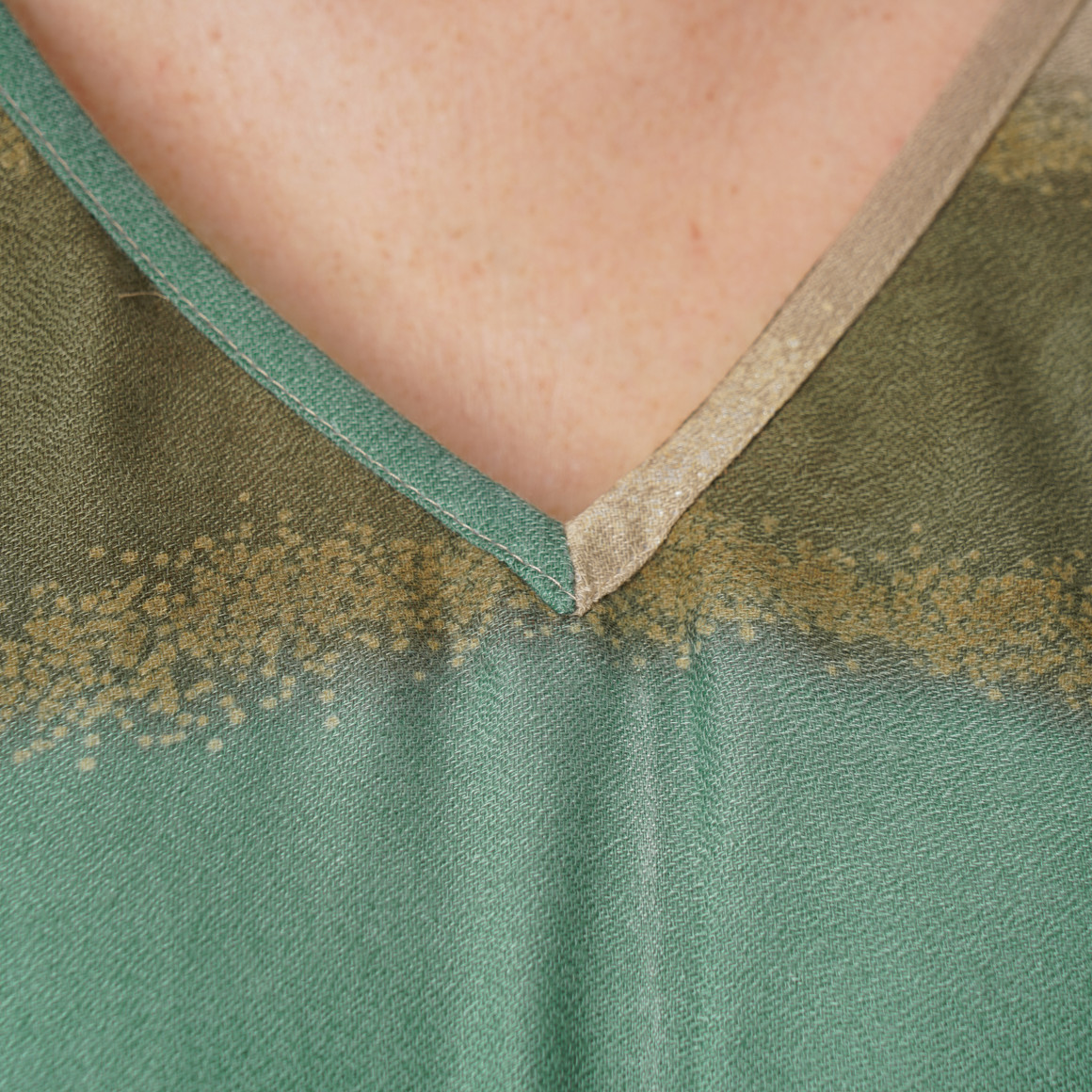 Damen Poncho mit Farbverlauf