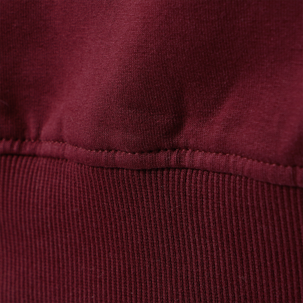 Jungen Sweatshirt mit Stickerei