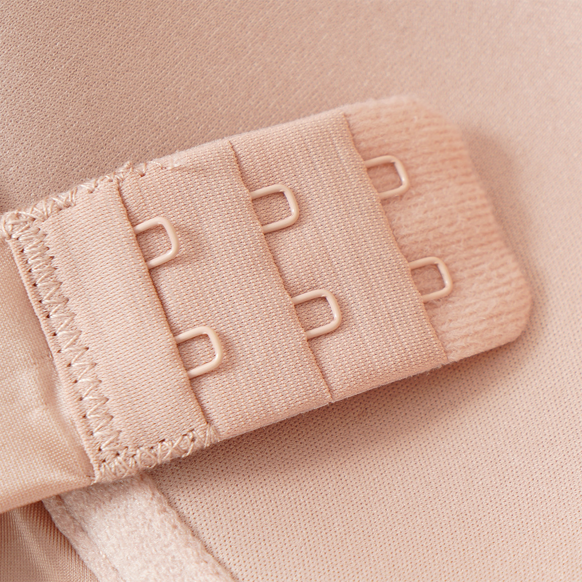 Beugel-bh voor dames in basic-look