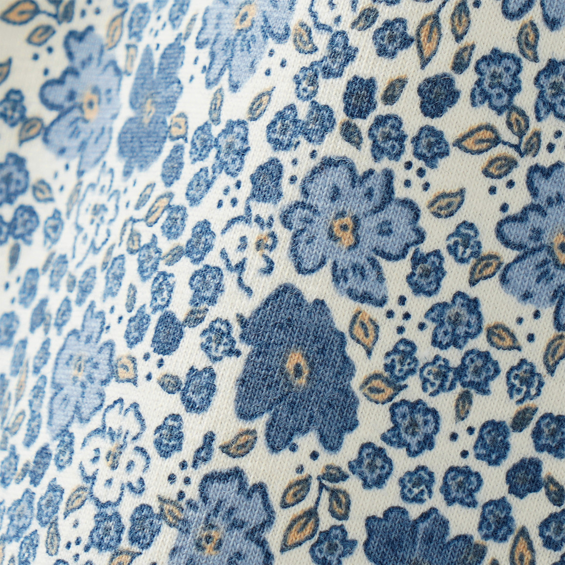 Mädchen Kleid mit Millefleur-Muster