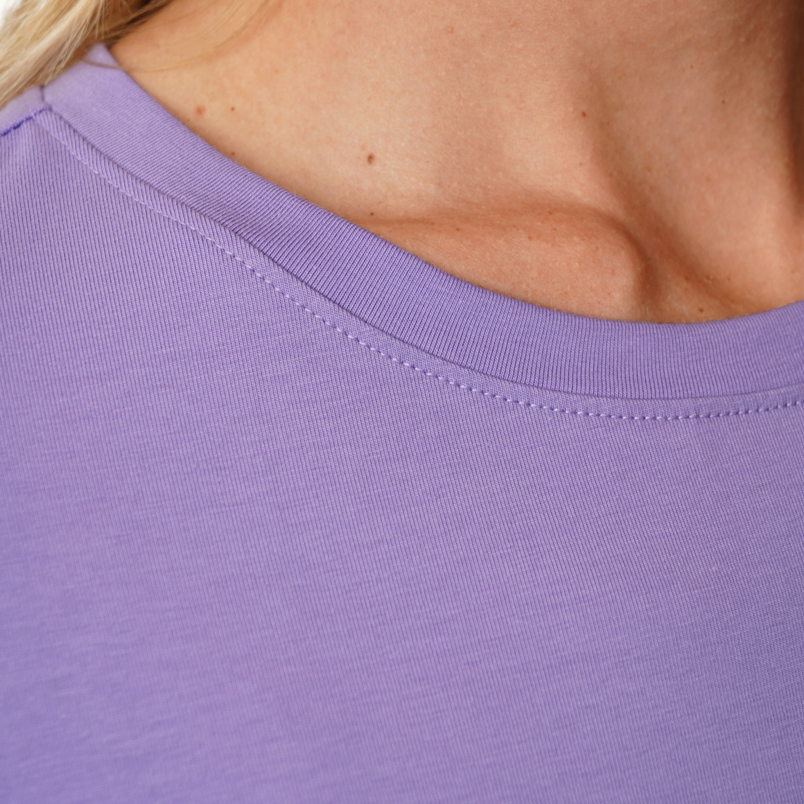 Damen T-Shirt mit Rundhalsausschnitt