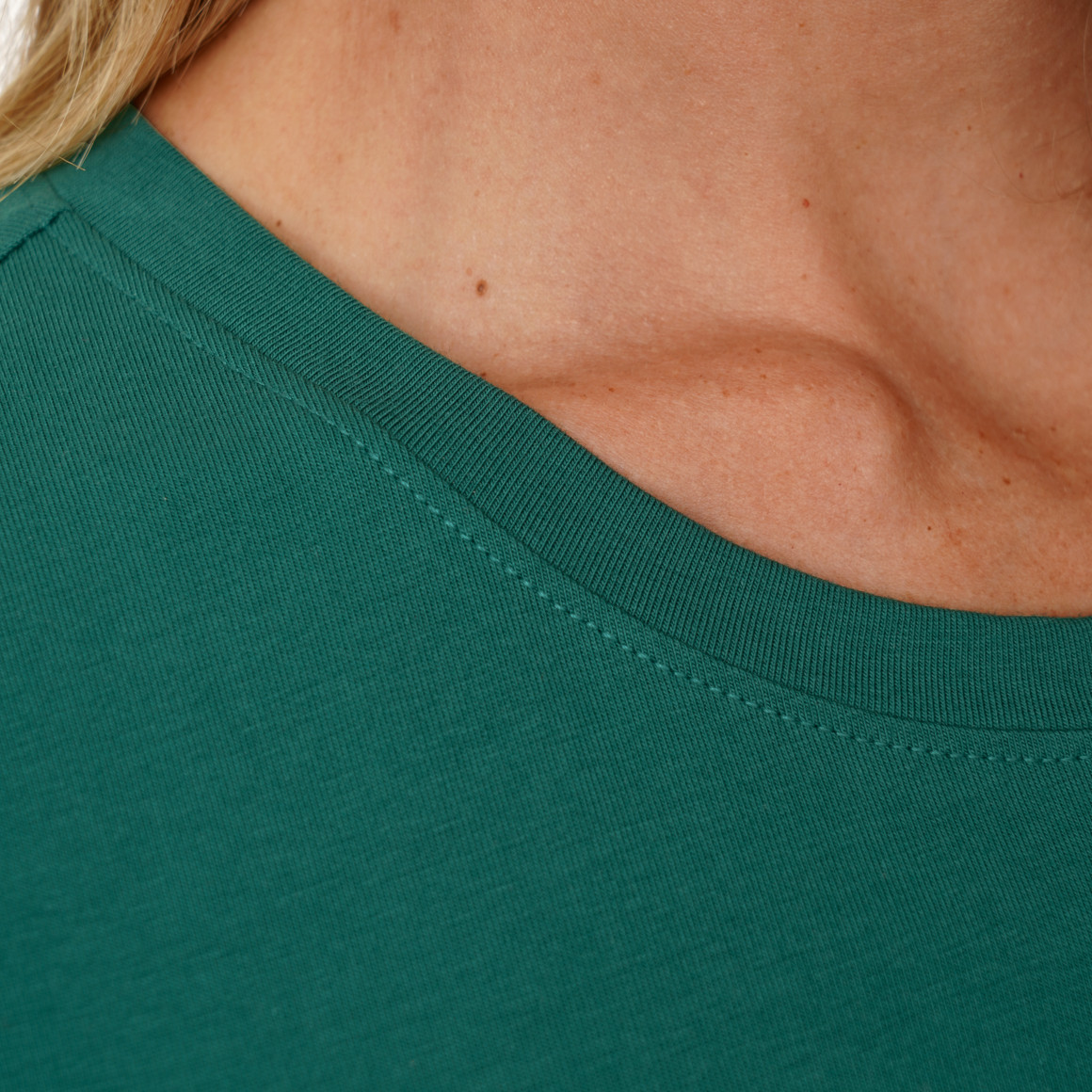 Damen T-Shirt mit Rundhalsausschnitt