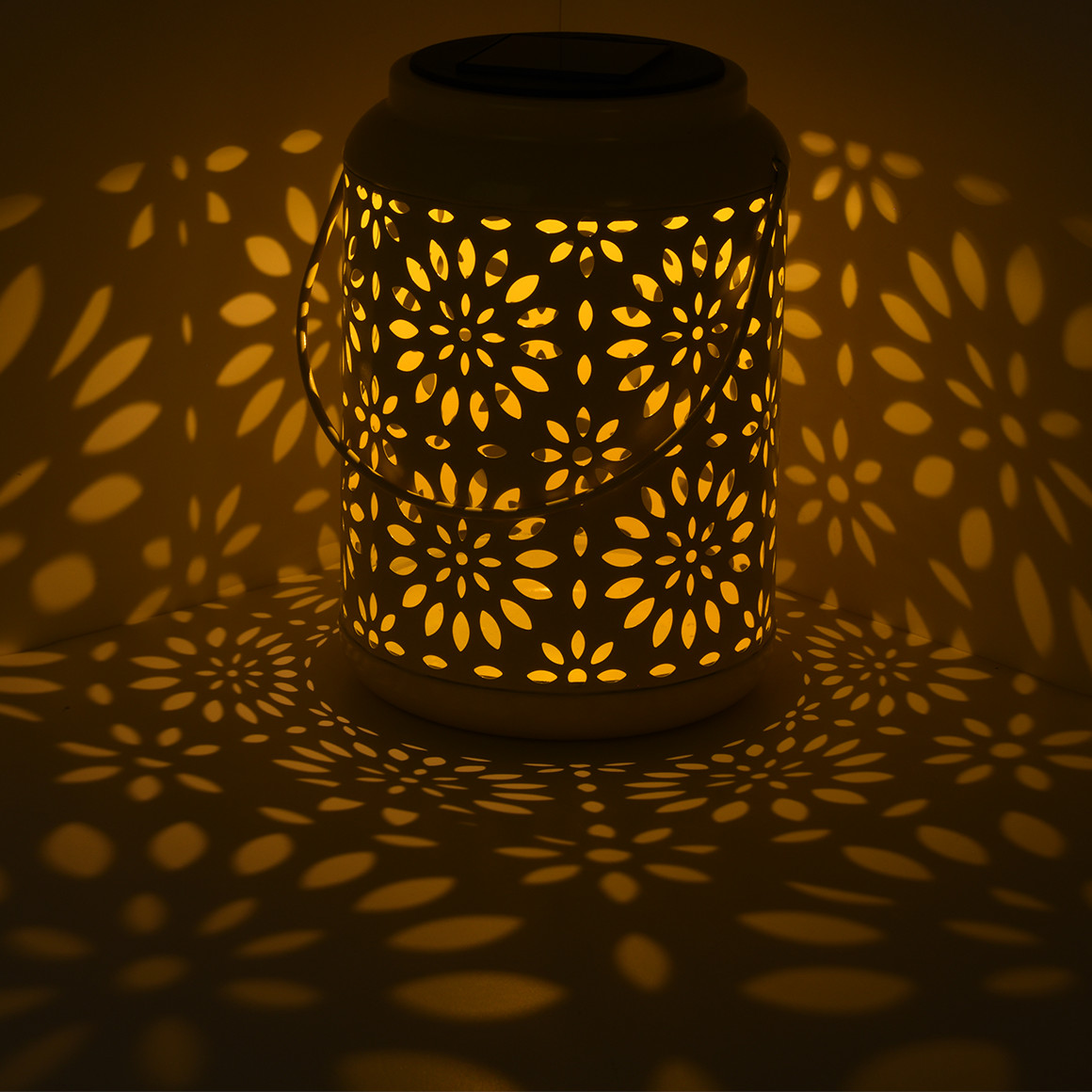 Solarlampe mit Blüten-Muster