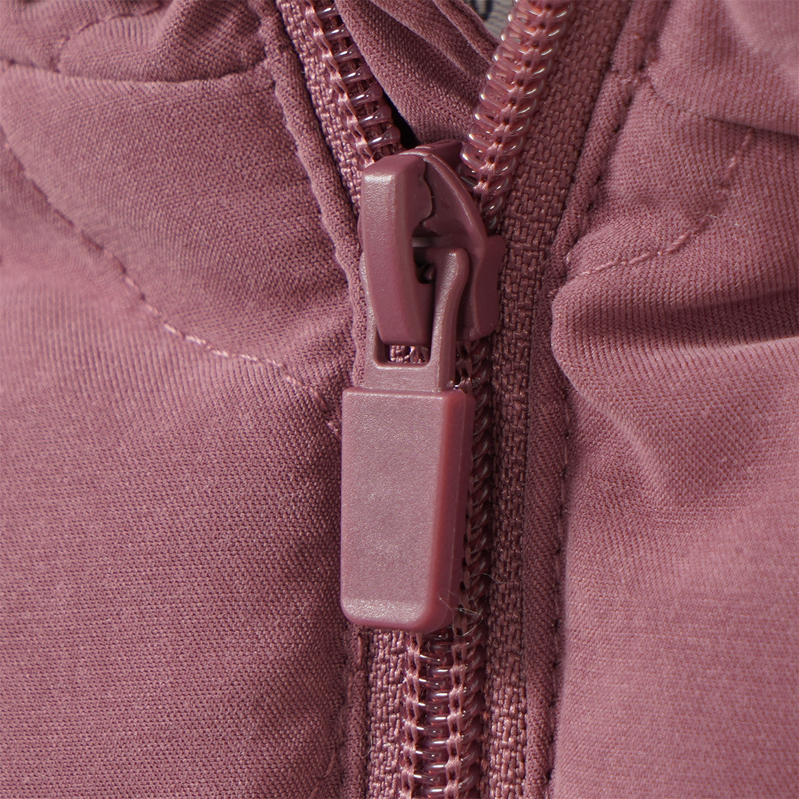 Baby Steppjacke mit Wellensteppung
