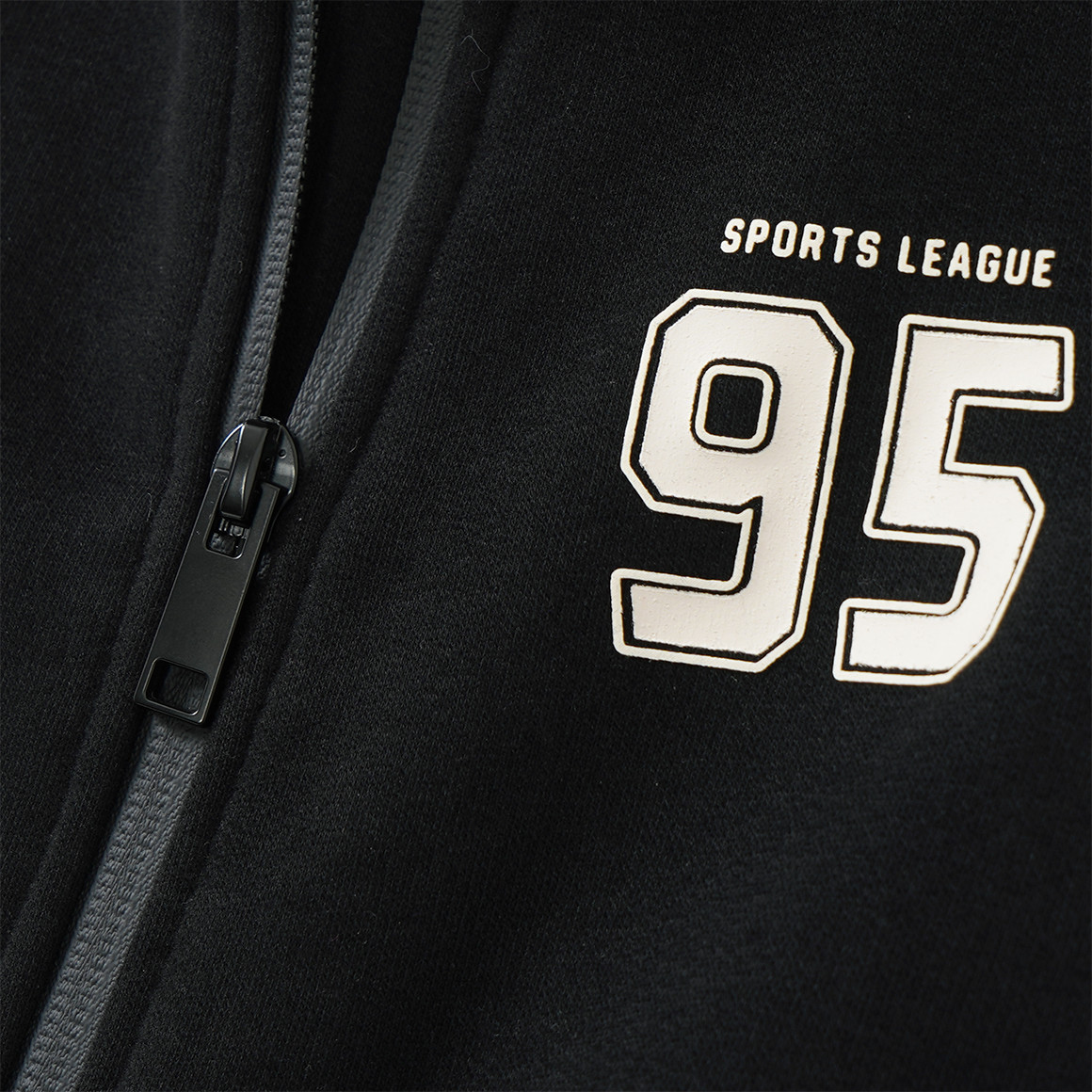 Jungen Sweatjacke mit Kapuze