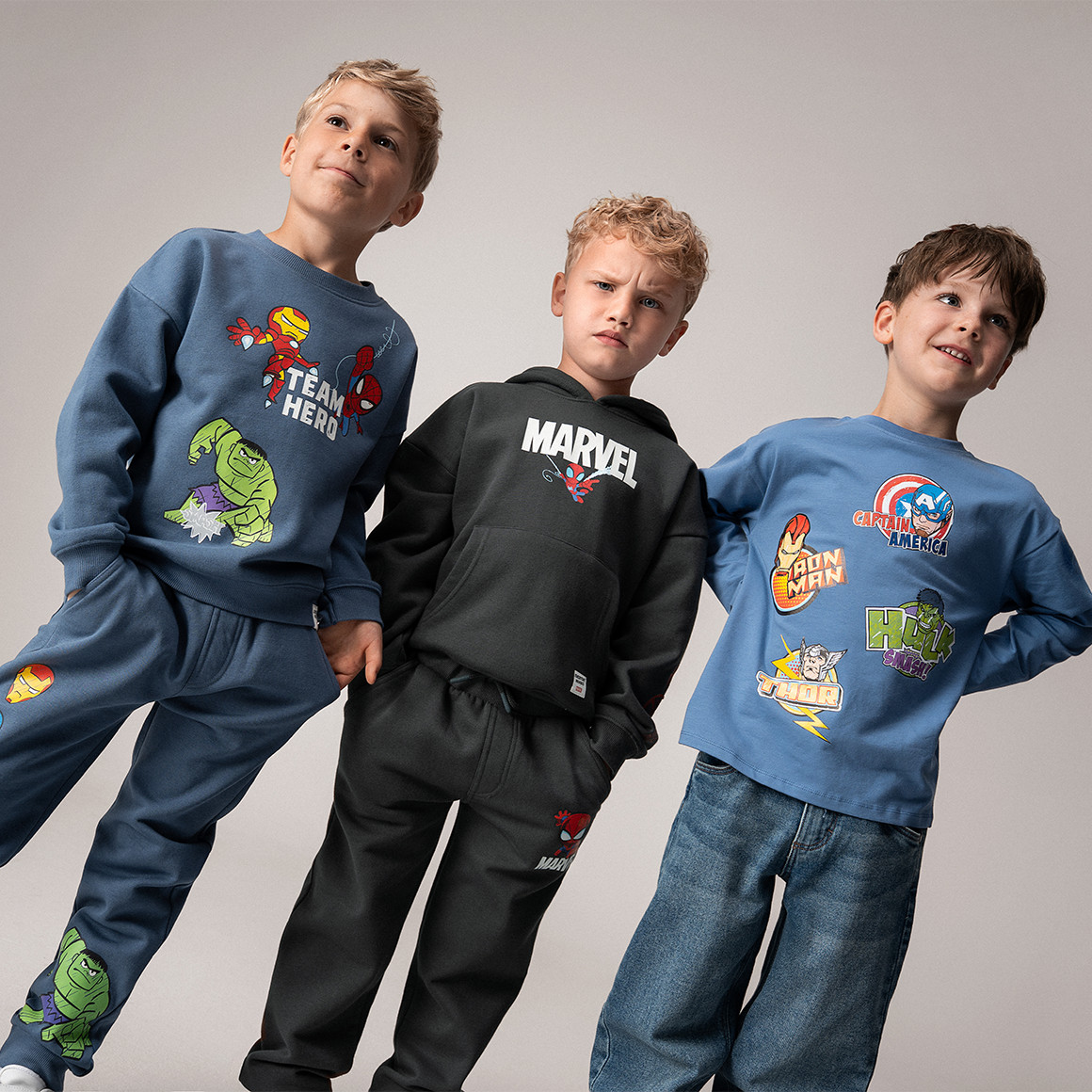 MARVEL Hoodie mit Bio-Baumwolle
