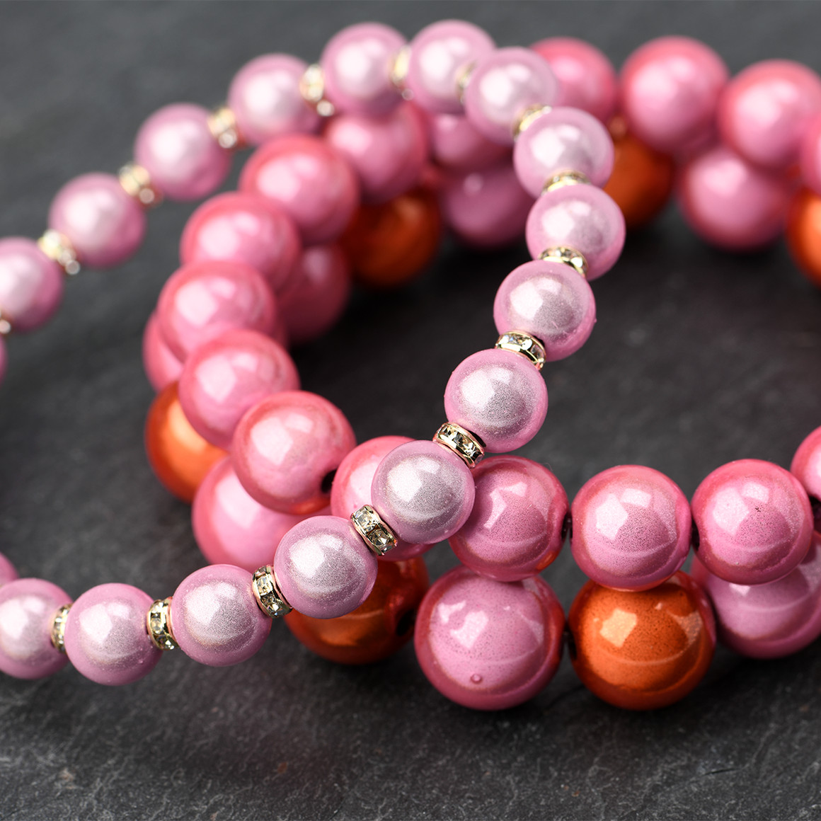 3 Damen Armbänder in Perlen-Form