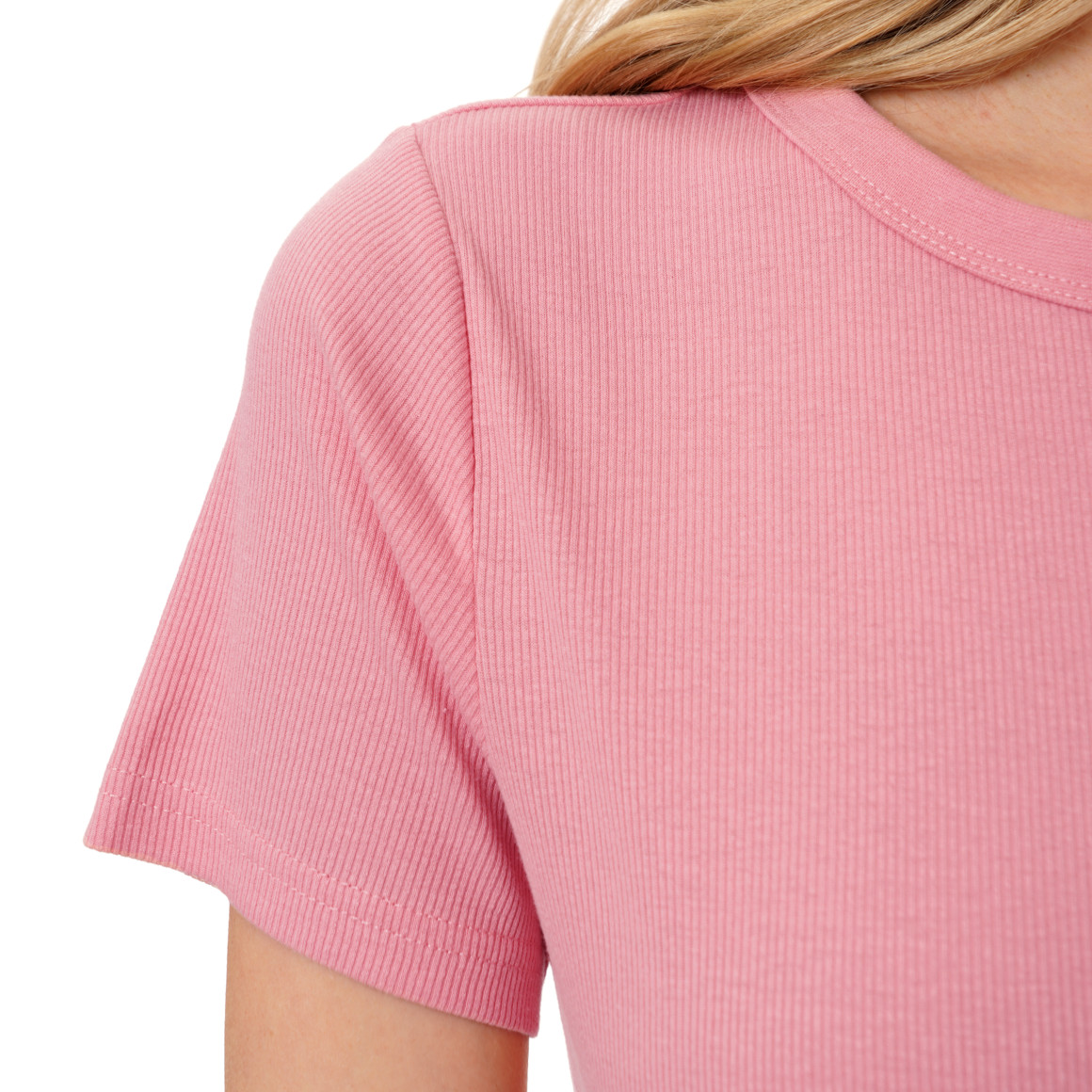 Dames-T-shirt in basic-look