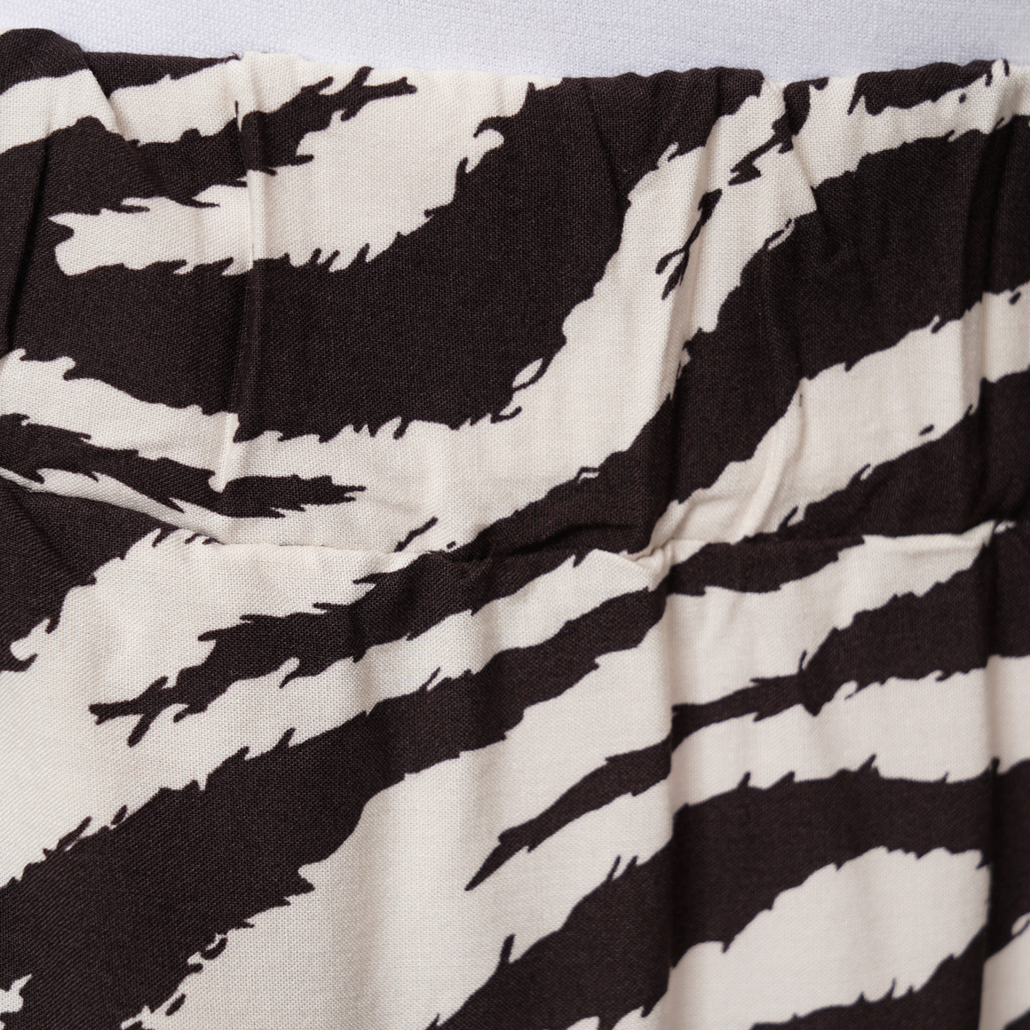 Damesbroek van viscose