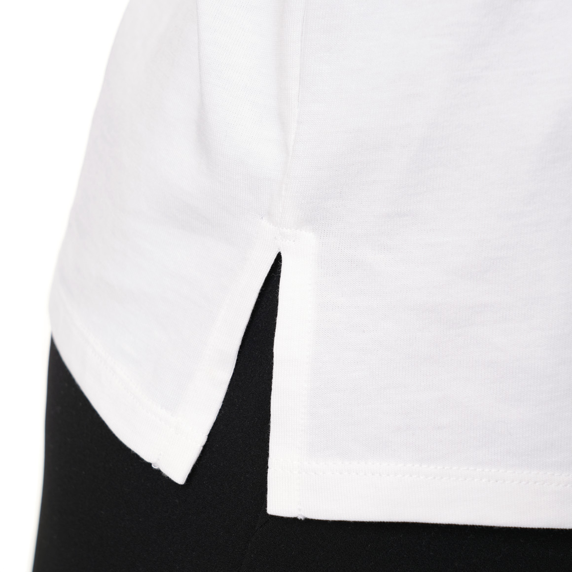 Damen T-Shirt mit Perlen-Applikationen