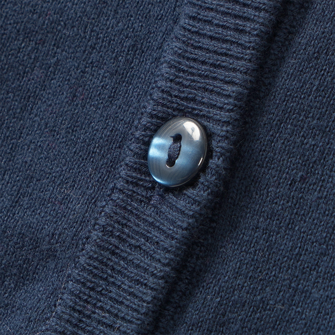 Mädchen Strickjacke mit Stickerei