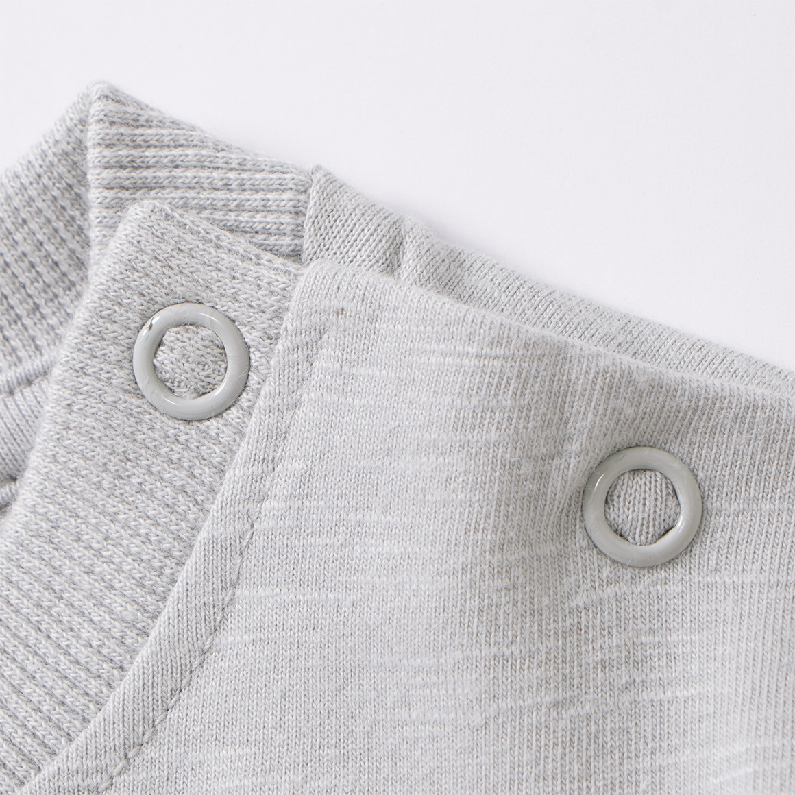 Baby Langarmshirt mit Fahrzeug-Motiven