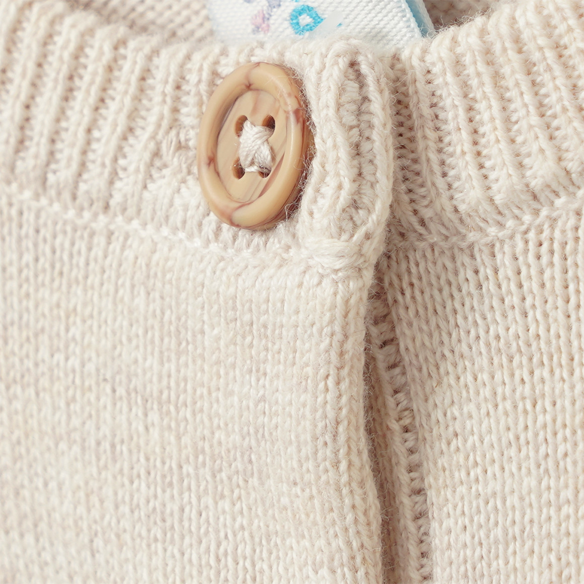 Baby Strickjacke mit Stickerei
