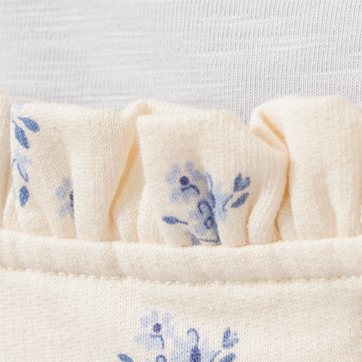 Newborn Set mit Strampler und Langarmshirt