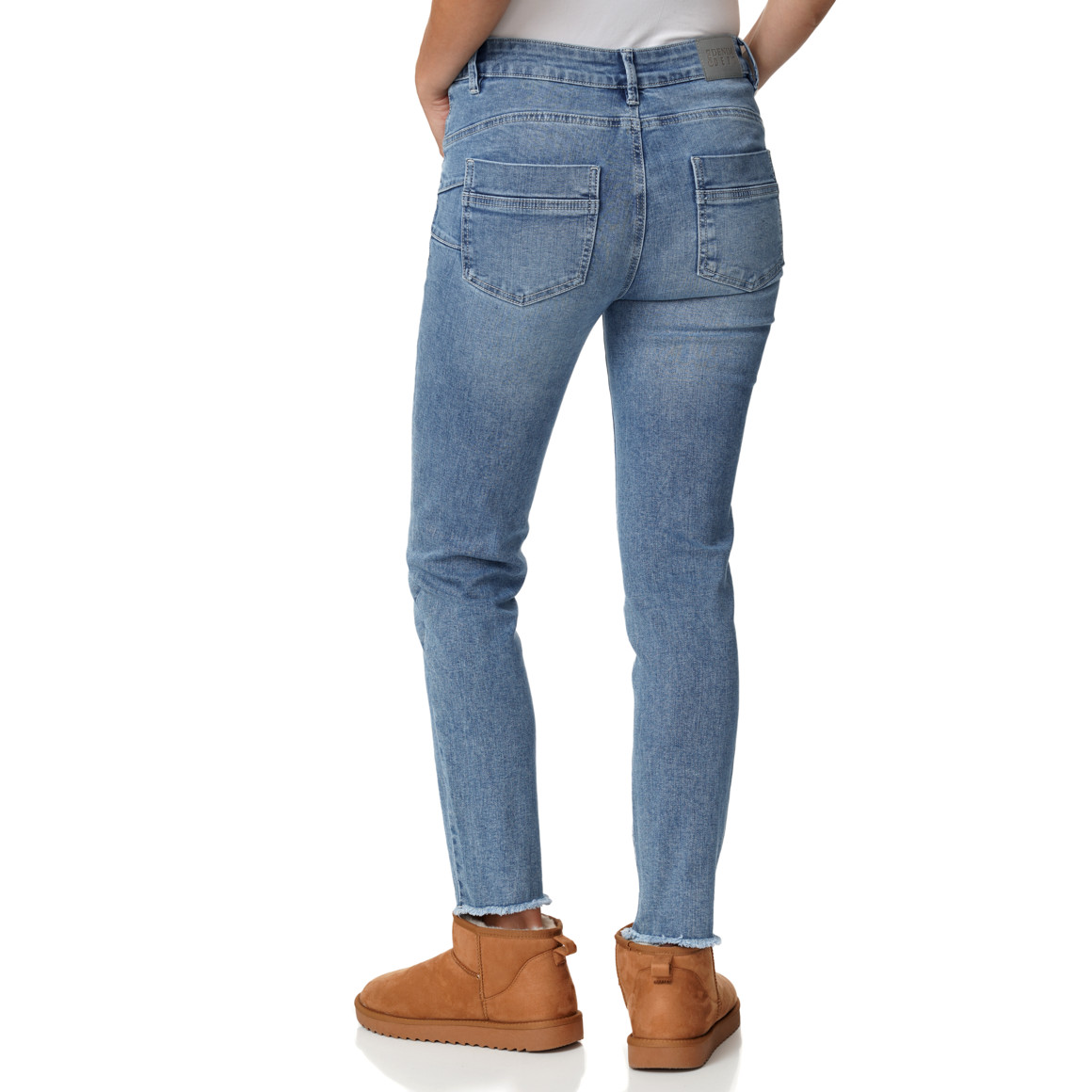 Damen Slim-Jeans mit Used-Waschung