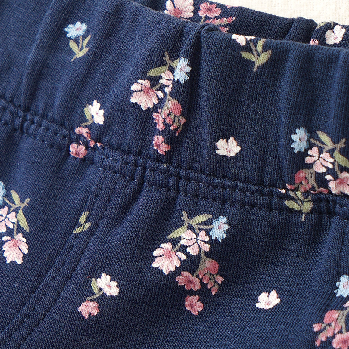 Mädchen Sweat-Leggings mit Blumen-Allover