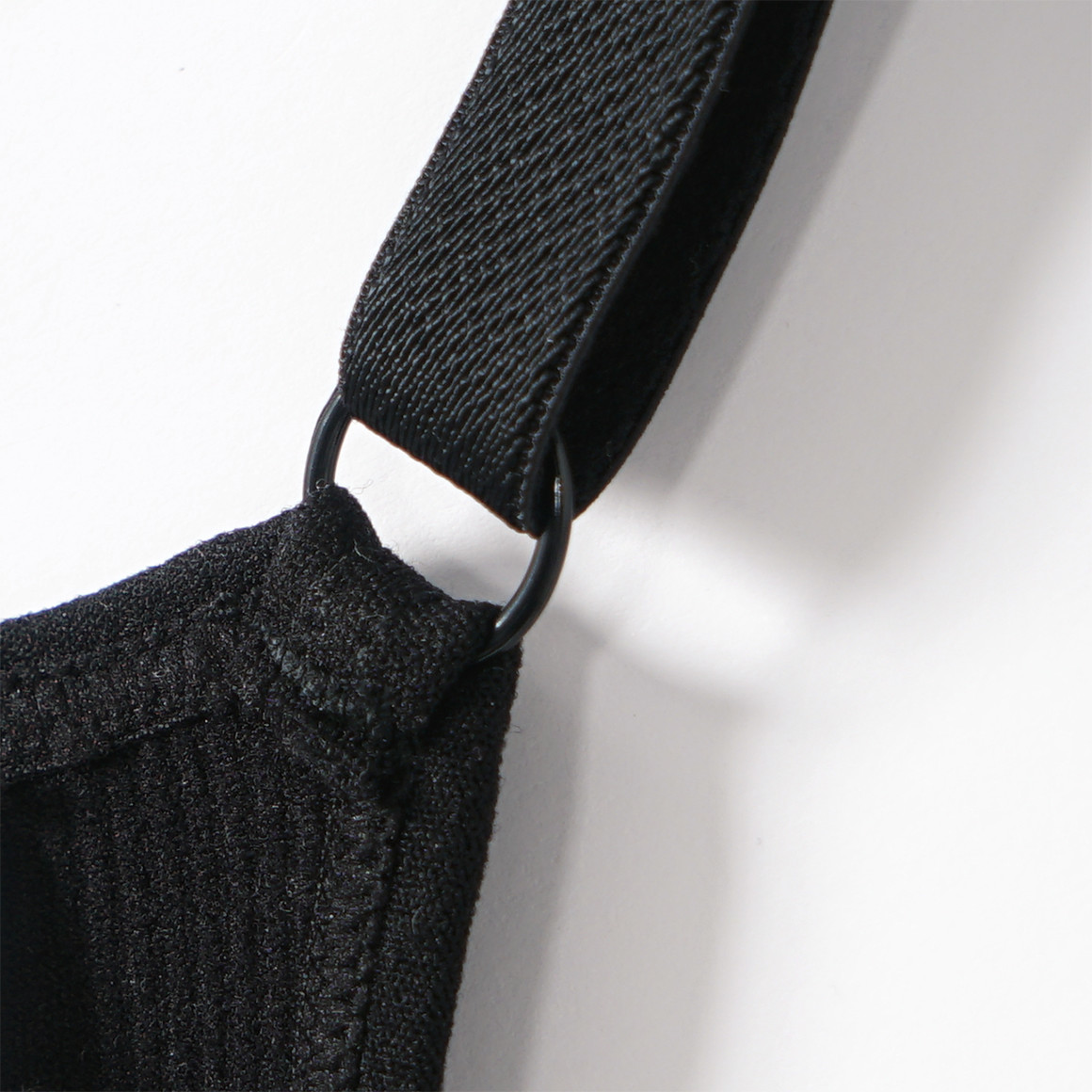 2 Mädchen Seamless-Bustiers mit Pads