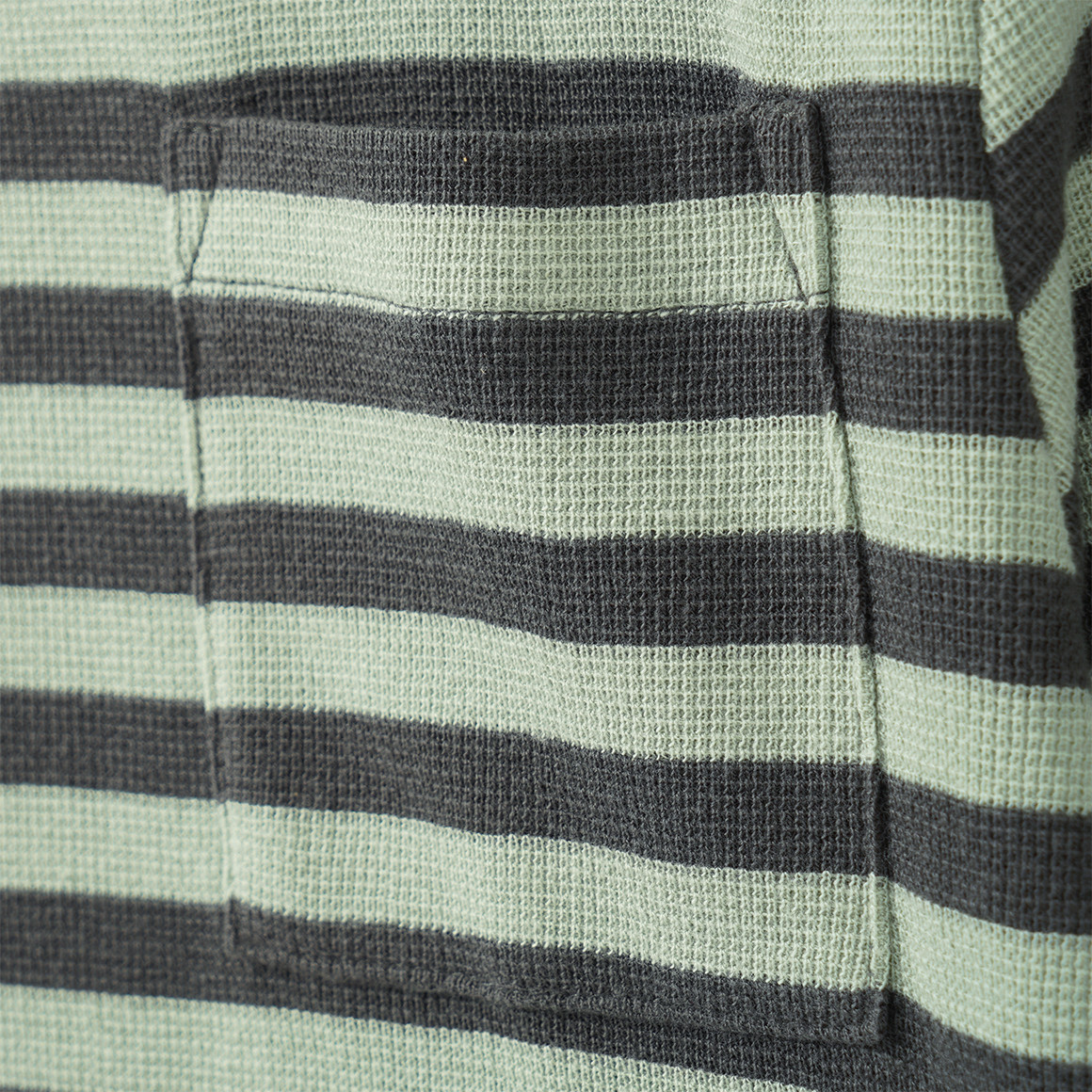 Jungen Langarmshirt mit Brusttasche