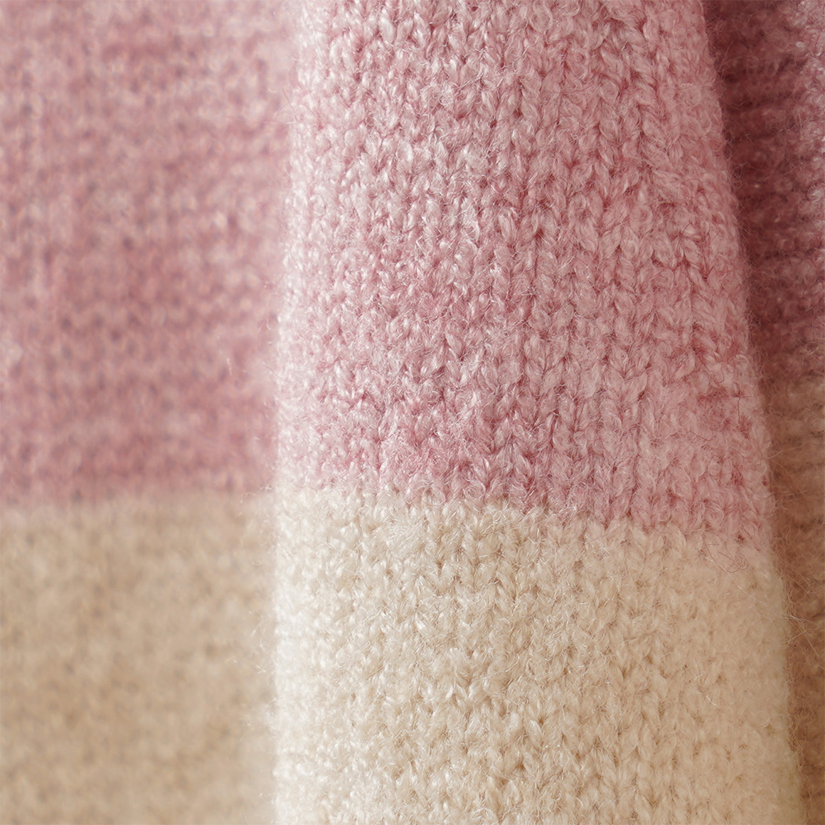 Mädchen Strickjacke mit Blockstreifen