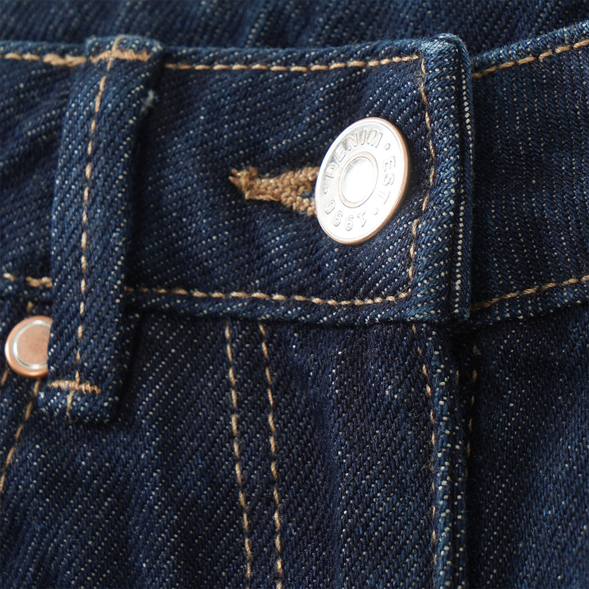 Meisjesjeans met wijde pijpen van raw denim