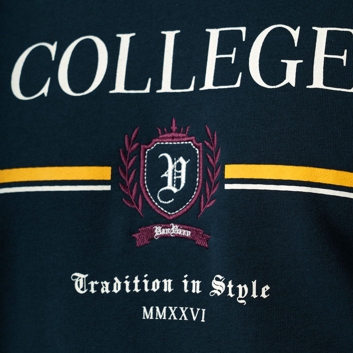 Herenhoodie met collegeprint 