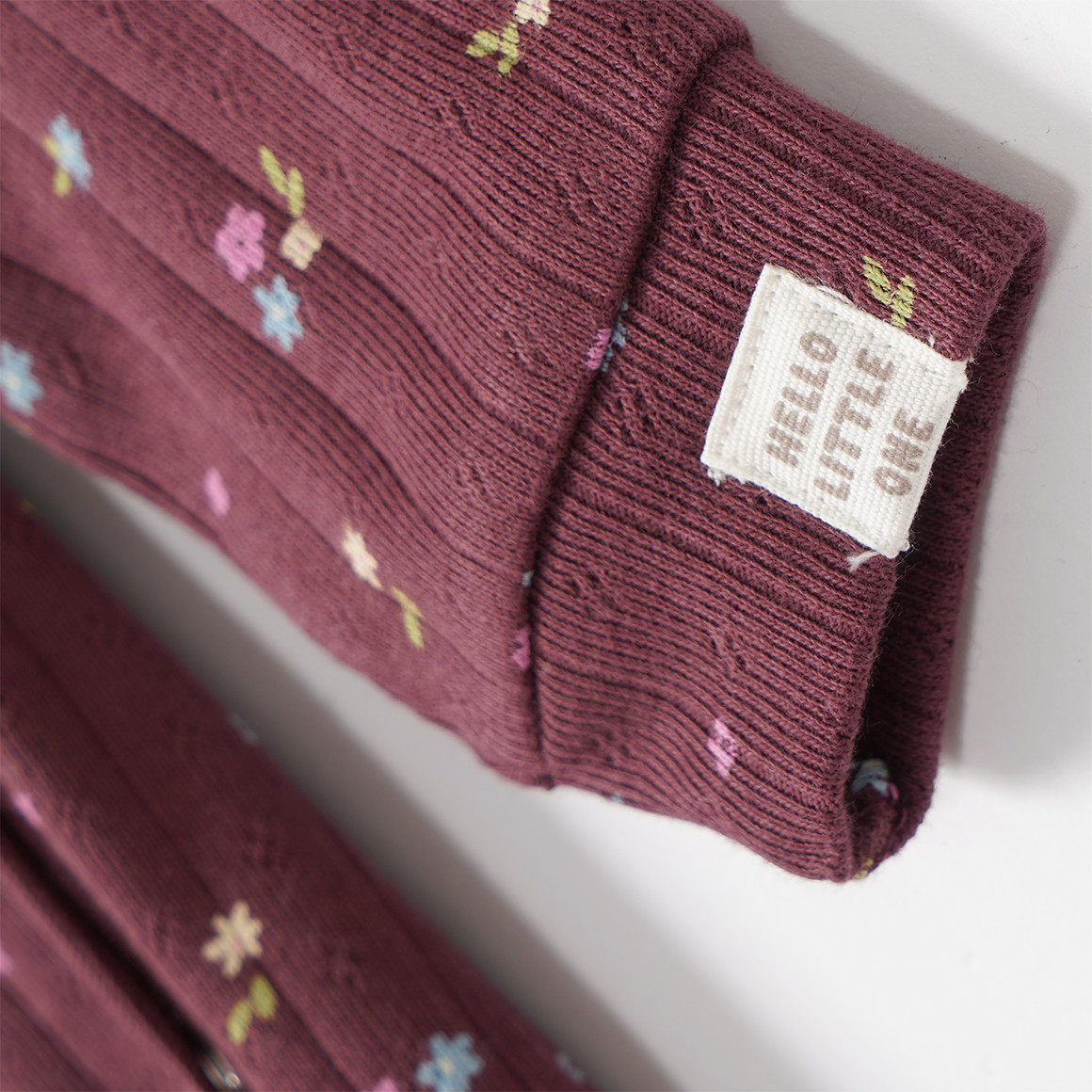 Newborn Schlafanzug mit Ajour-Muster