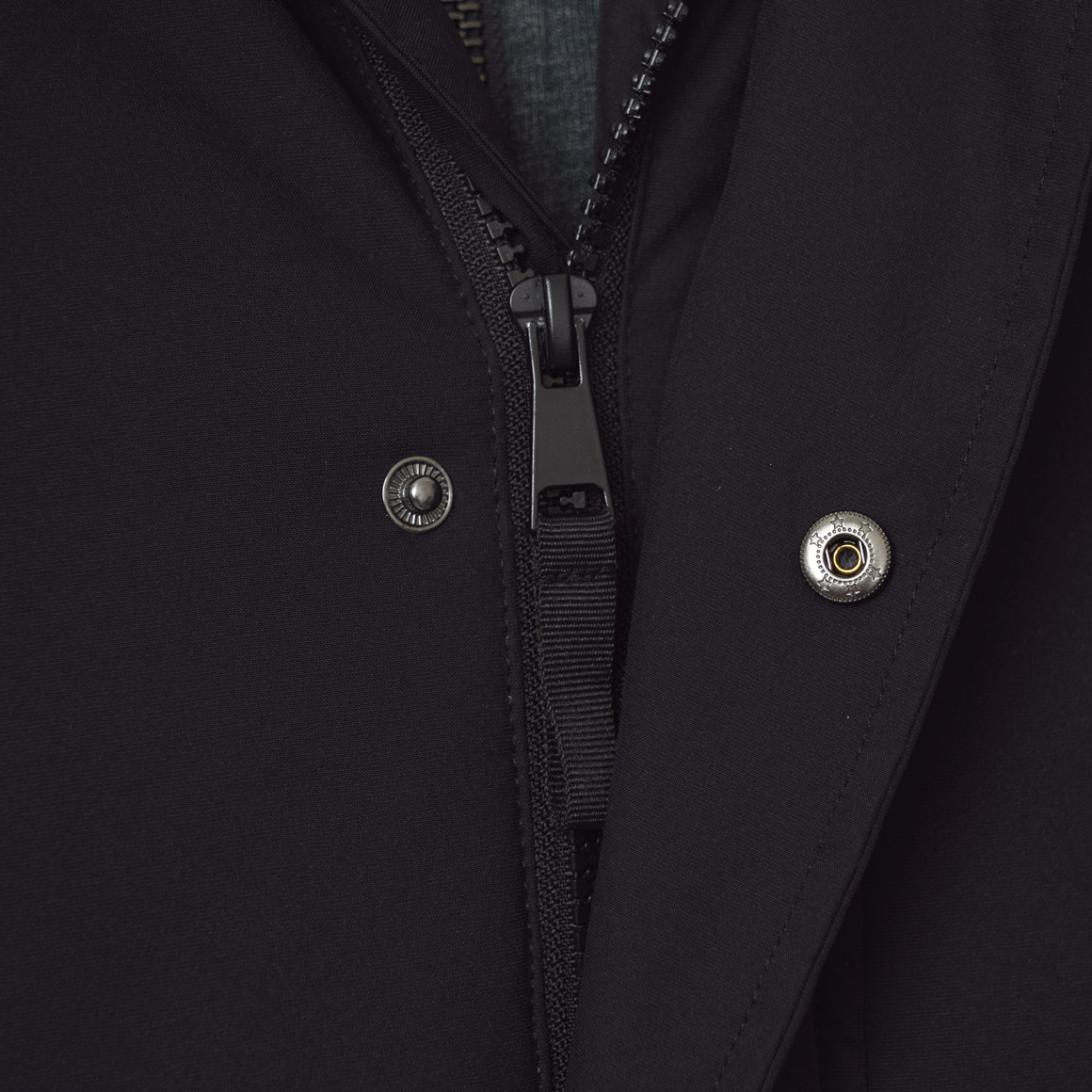 Herren Pufferjacke mit Kapuze