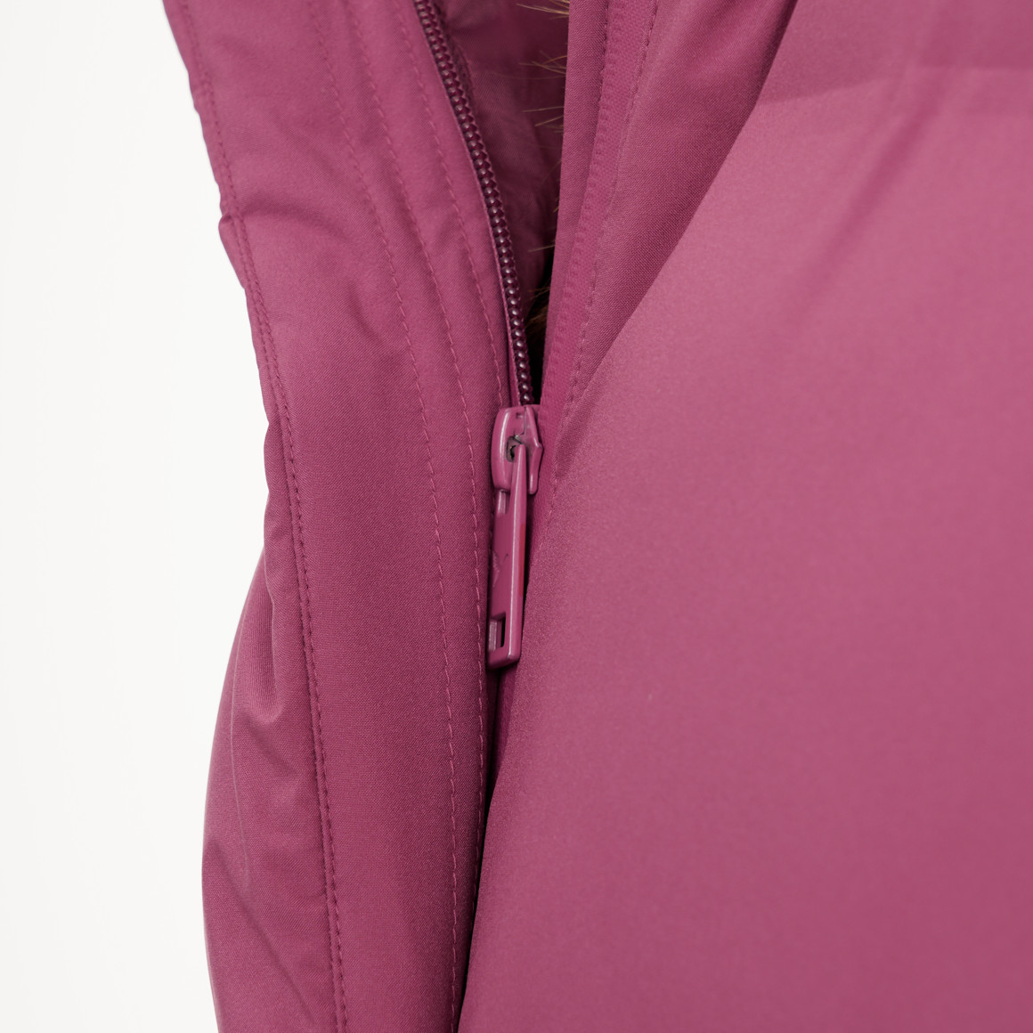 Dames puffermantel met capuchon