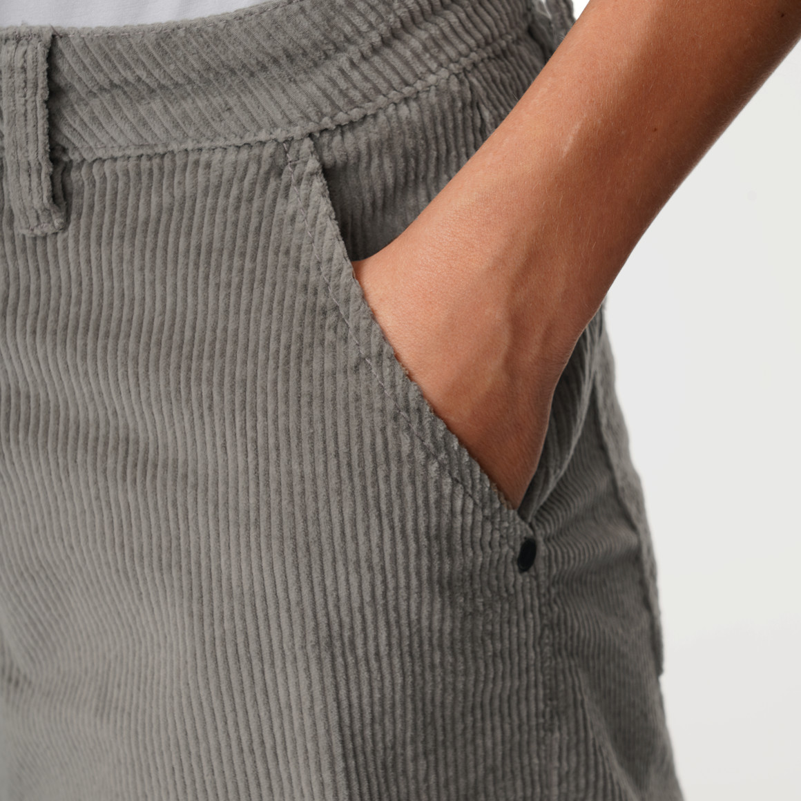 Damen Cordhose im Barrel-Fit