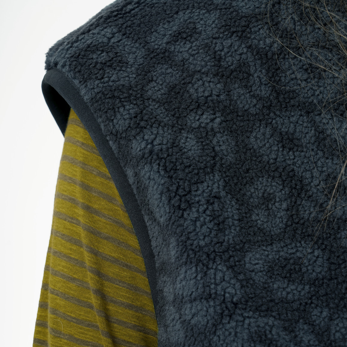 Damesvest met twee kanten en teddypluche