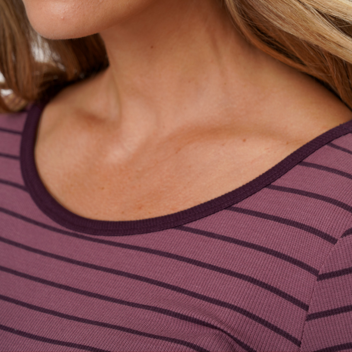 Damen Umstands-Langarmshirt im Ringel-Look