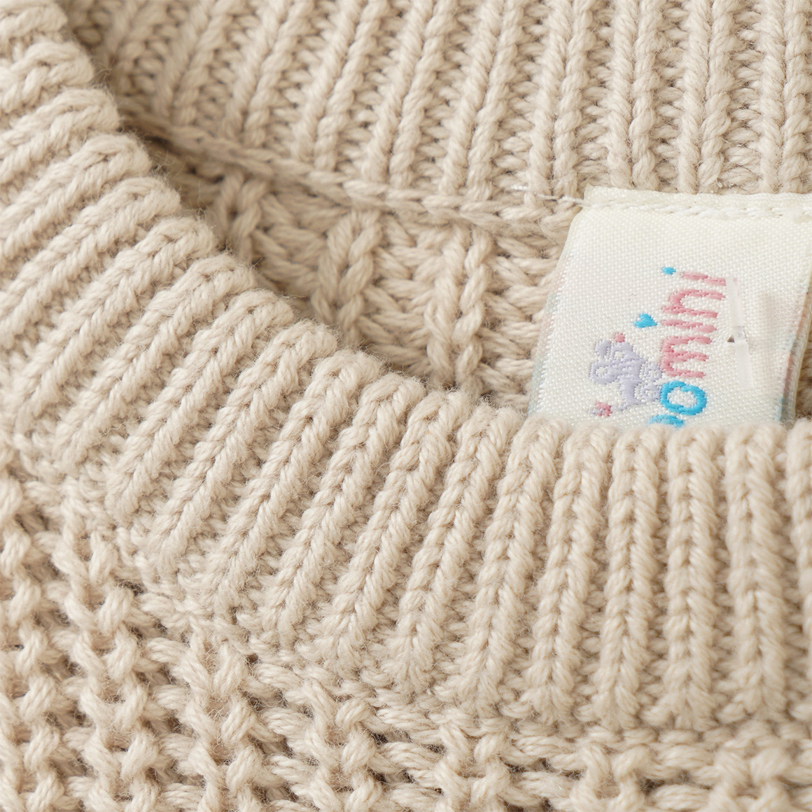 Baby Strickpullover mit Stickerei