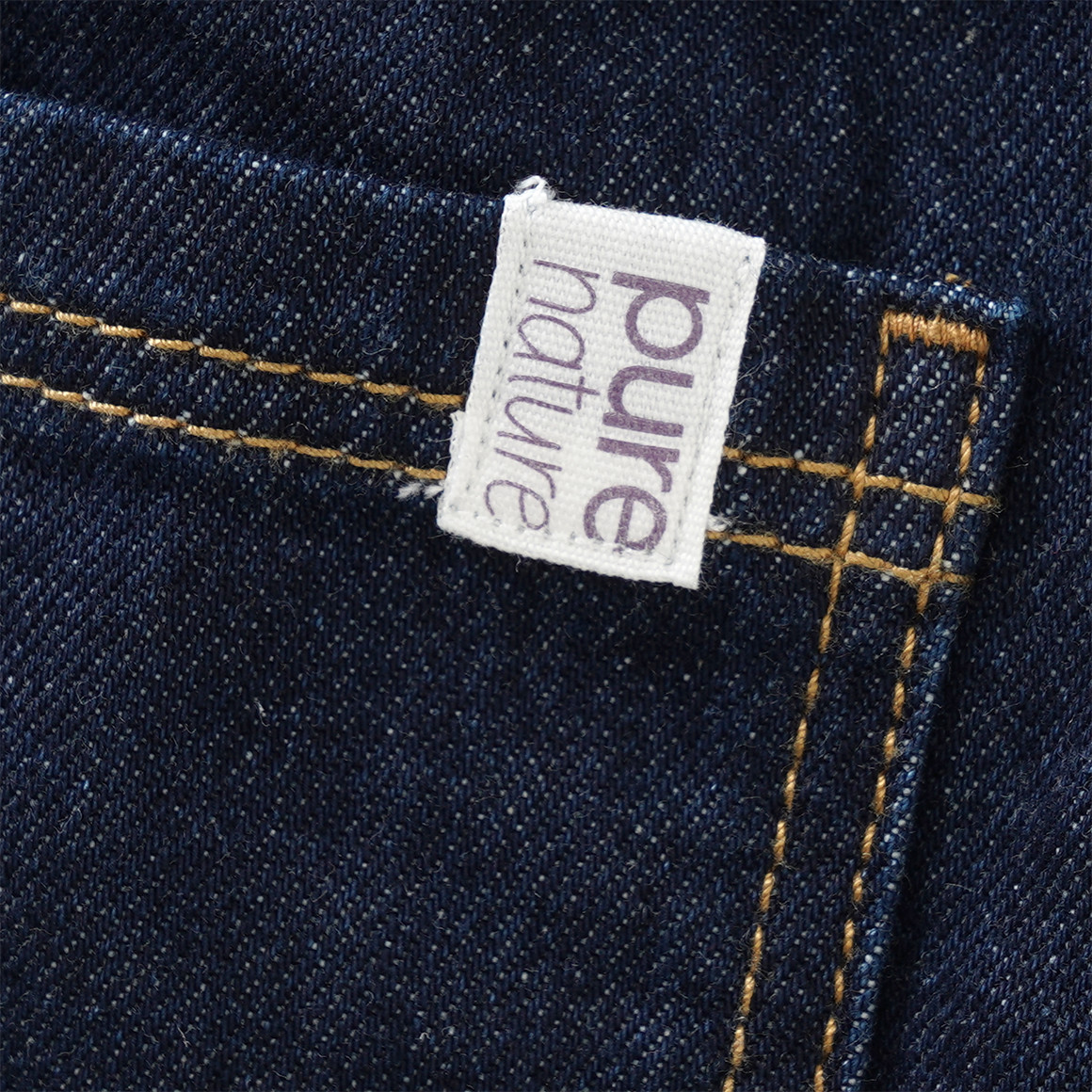 Baby Barrel-Jeans aus Raw Denim