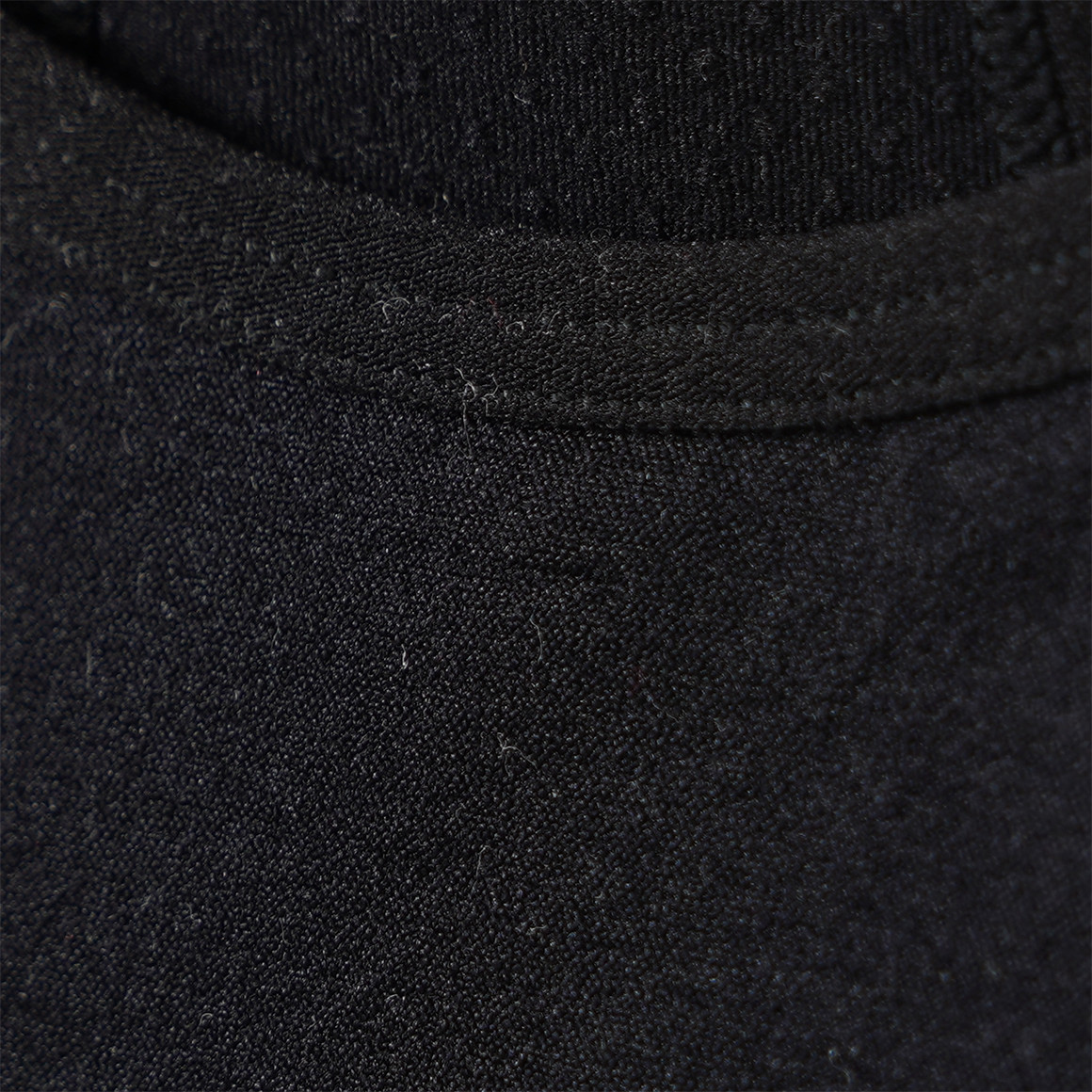 2 Mädchen Seamless-Bustiers mit Pads